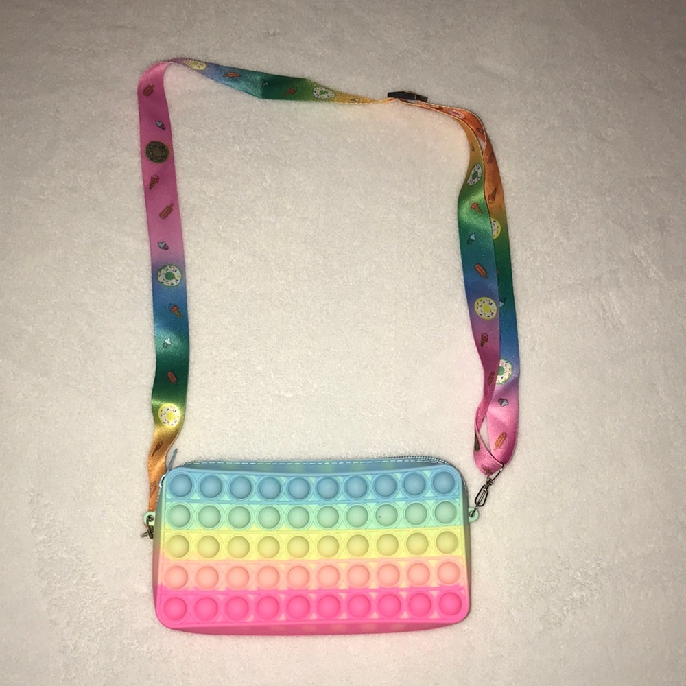 NWOT Pop It purse